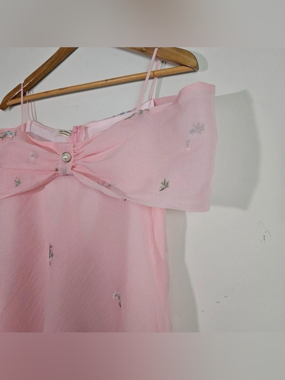Dress - Picture 4 of 8